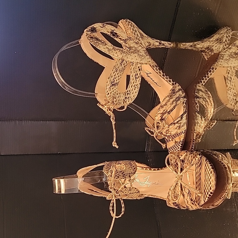 ISA TAPIA VERY 😍real snakeskin beige and brown kitten heel sz 36